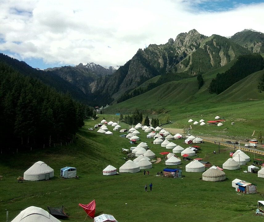 địa điểm du lịch kyrgyzstan