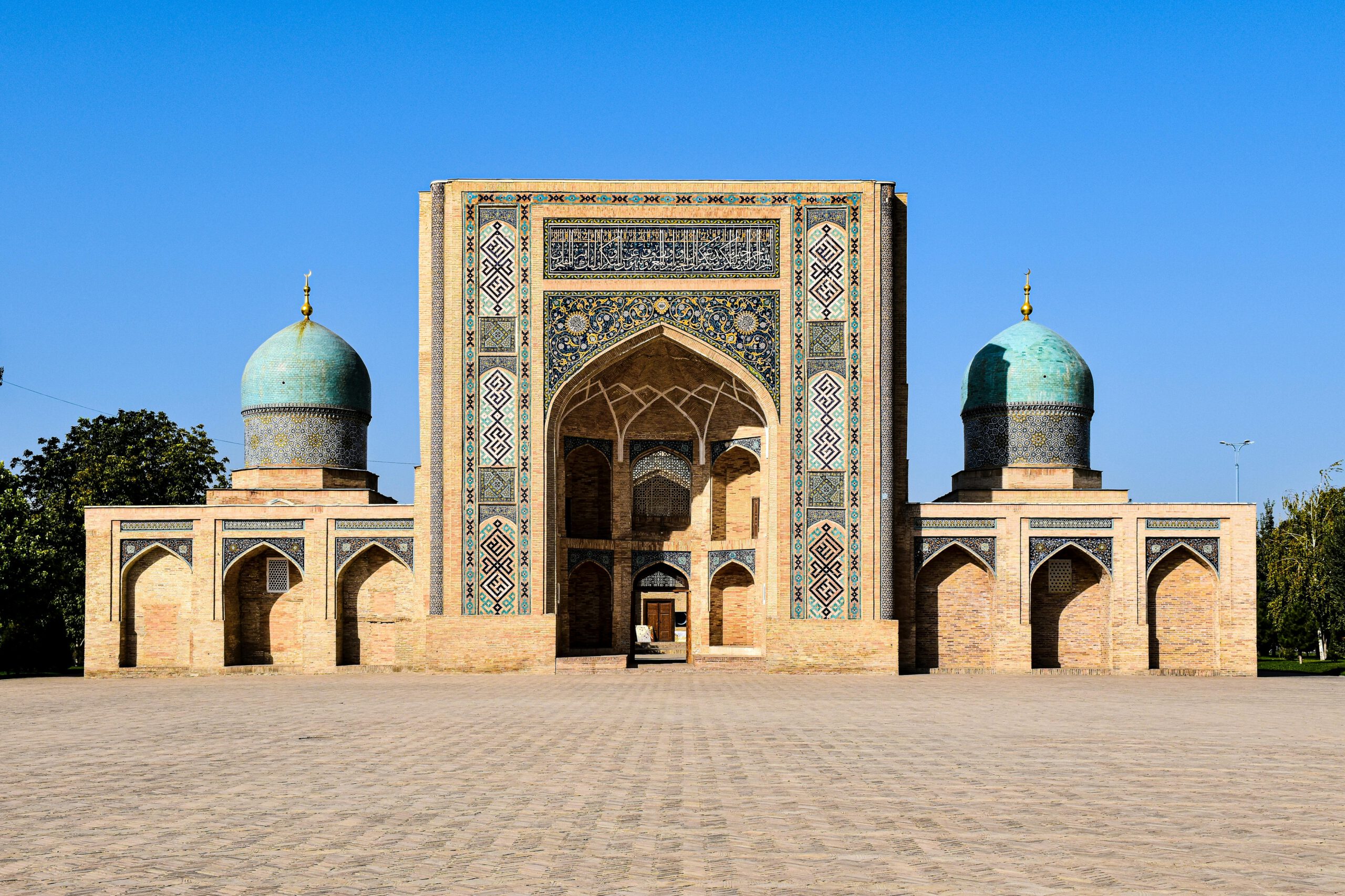 Du Lịch Uzbekistan – Kyrgyzstan – Kazakhstan 2026: Cung Đường Tơ Lụa Huyền Thoại Vùng Trung Á (từ Tp.HCM)