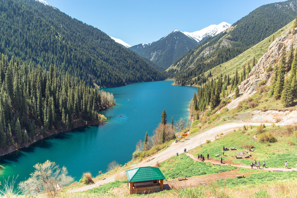 Vì Sao Tuyến Uzbekistan – Kyrgyzstan – Kazakhstan Đang Khiến Dân Du Lịch Mê Mẩn?